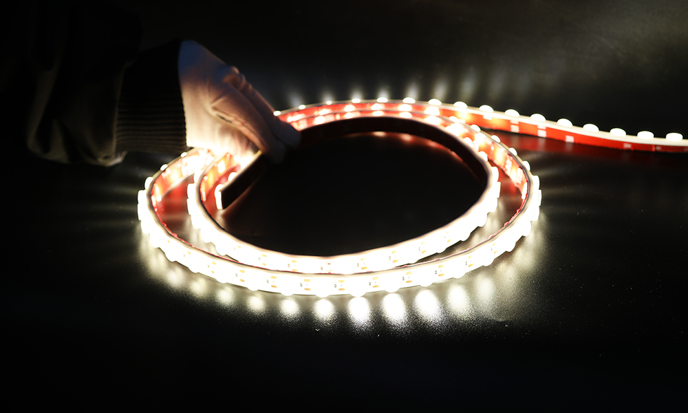 Flexible led wall washer